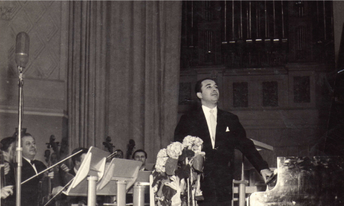 Gacitúa en el Concurso Internacional de Piano Frederic Chopin de Varsovia, Polonia.