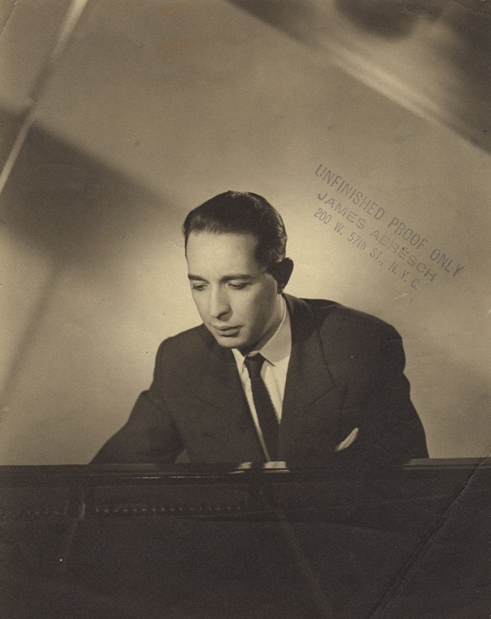 A pesar de su trayectoria, Gacitúa nunca tuvo un piano propio.